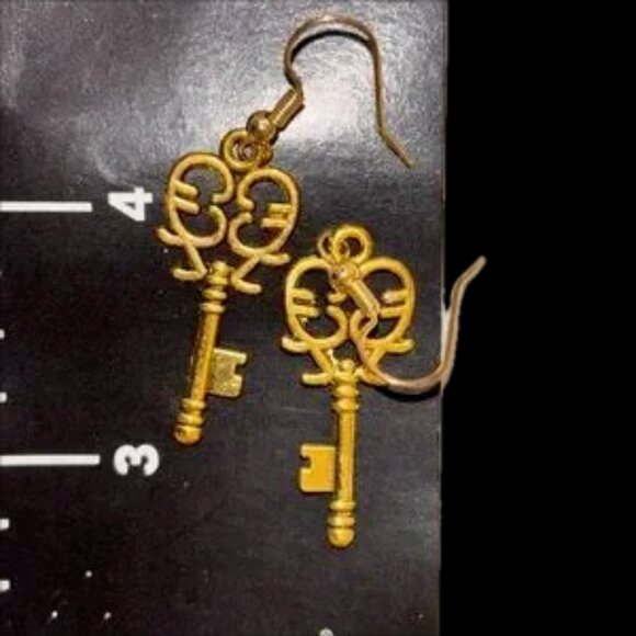 Nordstrom Jewelry - Nordstrom Key Design Gold Earrings Skeleton Key Earrings Jewelry Nwt Rare
